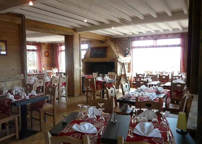 Logis Le Pont De Champ 2* Beaucroissant